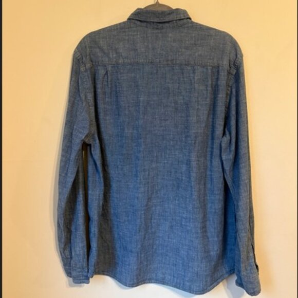 Sonoma Goods for Life Blue Chambray Long Sleeve Button-Down Shirt Men's Size L - Picture 3 of 6